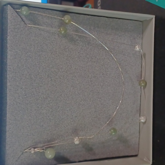 Jade of Yesteryear Jade and Silver Necklace NEW - Picture 11 of 11